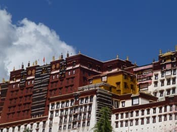 Fly In Fly Out Tibet Tour:  Lhasa & Everest Base Camp