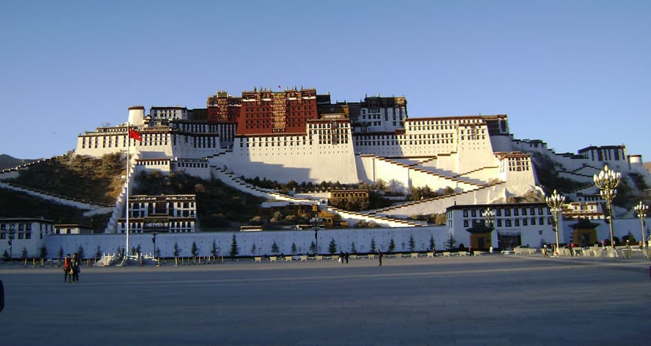 Tibet with EBC 02